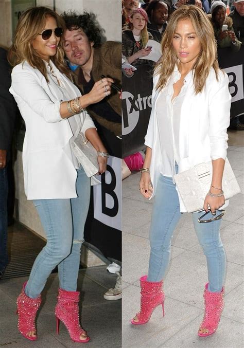 Jennifer Lopez Wears J Brand 811 Mid Rise Skinny Jeans
