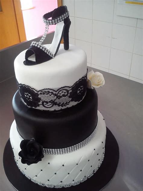 Sexy Birthday Cake For Girls Breadahead Novelty Cakes Elegant Birthday Cakes Adult Birthday