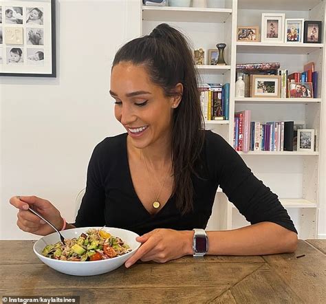 Fitness Star Kayla Itsines 29 Shares The Simple Lunch She Swears By