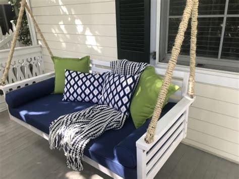 Belham Living Brighton Beach Deep Seating Porch Swing Bed With Cushion