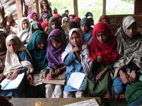 Establish School For Vulnerable Girls In Kashmir Globalgiving