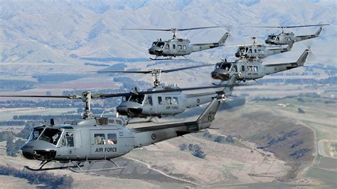 20 Bell Uh 1 Iroquois Hd Wallpapers And Backgrounds