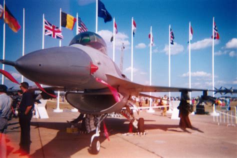 Nemzetközi repülőnapok itthon és külföldön F-16 Kecskemét repülőnap | Fighter jets, Fighter, Kecskemet
