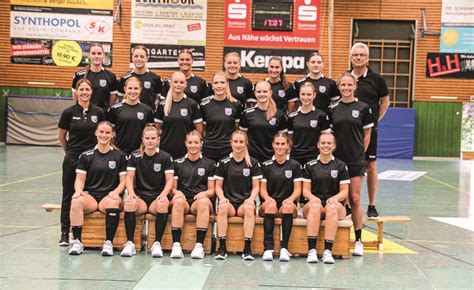 Sommerferien Für Buxtehuder Sportlerinnen Vorbei Bsv Handballerinnen Schnell Von
