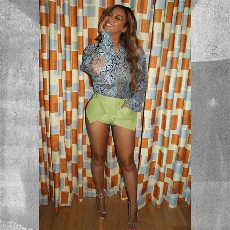 Beyonce Sexy Legs In Dress And Shorts 5 Photos The Fappening