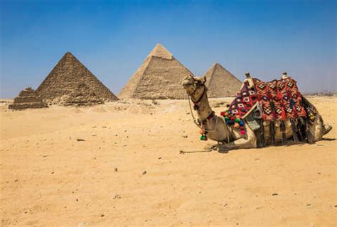 Egyptian Government Is Mad About A Nude Photoshoot At Pyramids Thrillist