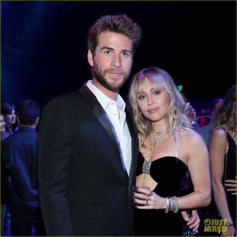 Photo Miley Cyrus Liam Hemsworth Split 04 Photo 4335971 Just Jared Entertainment News