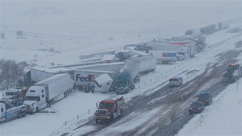 I 80 In Wyoming Opens After Poor Weather Caused Day Long Shutdown The