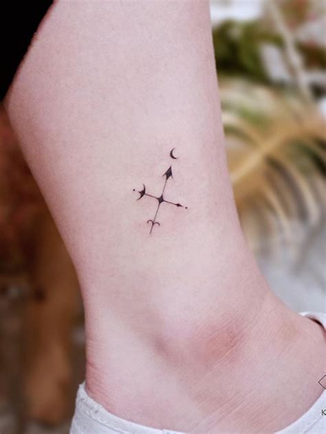 53 Small Meaningful Tattoo Design Ideas For Woman To Be Sexy Page 42