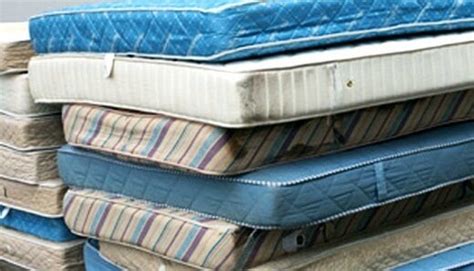 Like all products, mattresses have an useful lifespan and must be replaced periodically, however, comparing each one of the dozens (hundreds. How Long Does a Mattress Last? | Recommendations for you