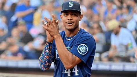 Julio Rodriguez Signs 14 Year Extension With Mariners