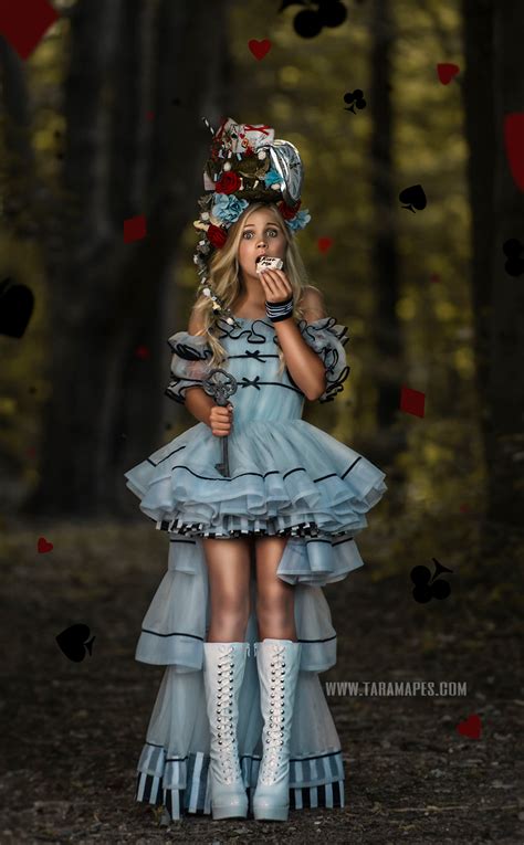 Here Are My Pics Of My Alice In Wonderland Photoshoot Which Took Months To Make Bored