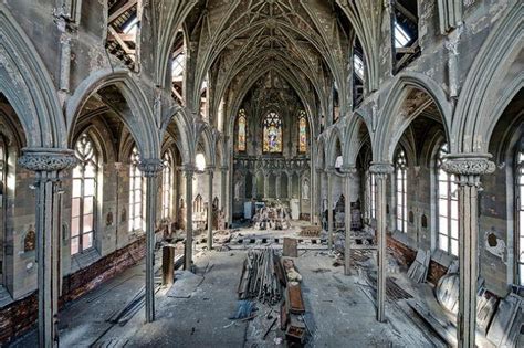 Haunting Photographs Inside Beautiful Abandoned Churches Urban Ghosts