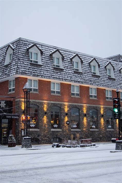 3 Mount Royal Hotel Ski Holidays In Banff Canada Flexiski