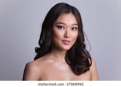Portrait Beautiful Asian Woman Naked Shoulders Foto Stok Shutterstock