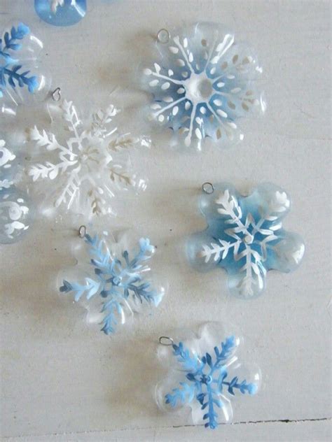 Soda Bottle Snow Flake Ornaments Holiday Crafts Diy Water Bottle