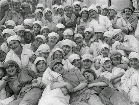 12 Facts About British Women During The First World War ~ Vintage Everyday