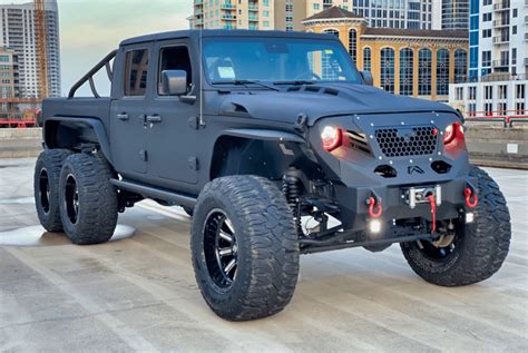 The So Flo Jeeps Sf6x6g Is An Intimidating 6 Wheeled Jeep Gladiator
