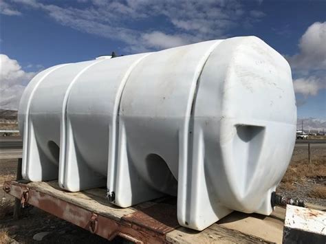 4000 Gallon Poly Tank Bigiron Auctions