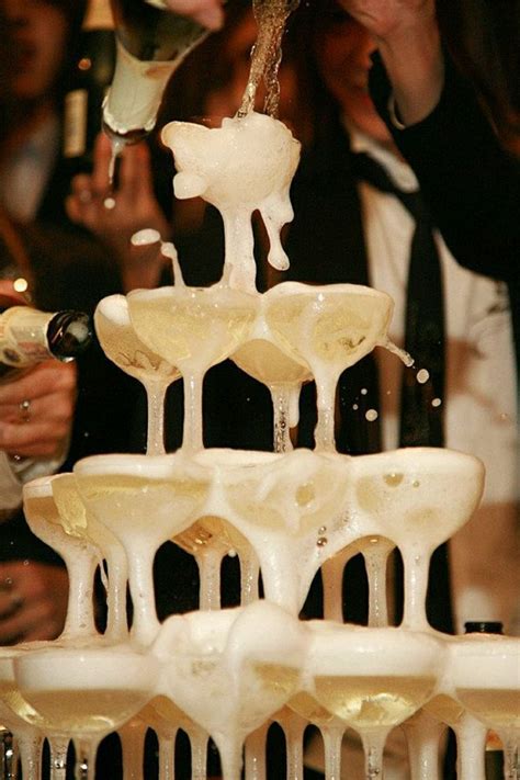 Champagner Turm Vintage Hochzeit Sektgläser Great Gatsby Party The
