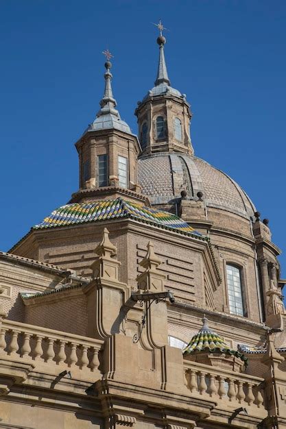 Premium Photo Pilar Basilica Cathedral Church In Zaragoza Spain