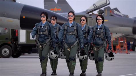 Female Cadet Pilots Of J 11b Fighter Jet Complete Solo Flight Cgtn