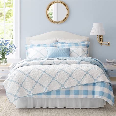 Laura Ashley Queen Quilt Cotton Reversible Bedding All Season