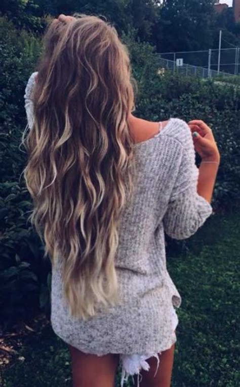 Long, icy blonde hair becomes textured with choppy with jagged layers. Wavy Long Dark-Blonde Hair with Light-Blonde Balayage and ...