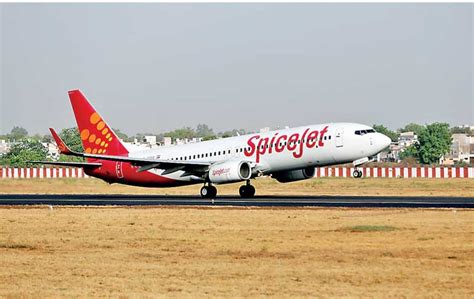 Spicejet Plots Expansion With Order For 100 New Boeing Planes Daily Ft