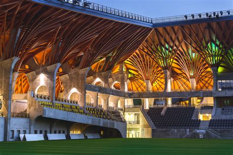 Puskás aréna is een voetbalstadion in het 14e district (zugló) van. Puskás Ferenc Labdarúgó Akadémia