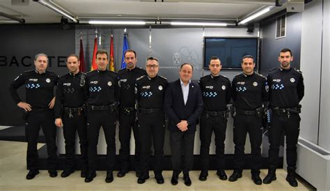 Siete Agentes Superan El Proceso Selectivo Para Ser Oficiales Del Cuerpo De La Policía Local De