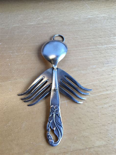 Pin By Robert Oquin On Silverware Cutlery Art Silverware Art Metal