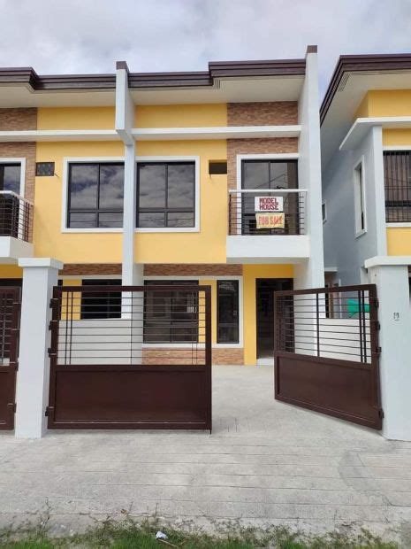 Complete Turn Over House And Lot Inside Pilar Village Las Pinas