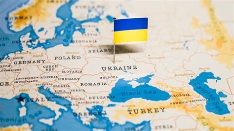 آنچه برای اخذ ویزای اوکراین باید بدانید بالمَن تراول