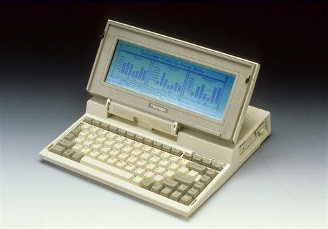 Temas De Informática Toshiba T1100 El Primer Ordenador Portátil Laptop