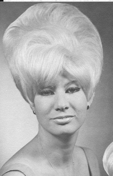 beehive hairstyle 1960s latest hairstyle