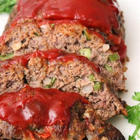 Now make your sauce with three tablespoons of tomato paste, two tablespoons balsamic vinegar, and about one teaspoon (more or less) of your sweetener of choice. Meatloaf with Tomato Sauce - | Recipe in 2020 | Meatloaf with tomato sauce, Meatloaf, Classic ...