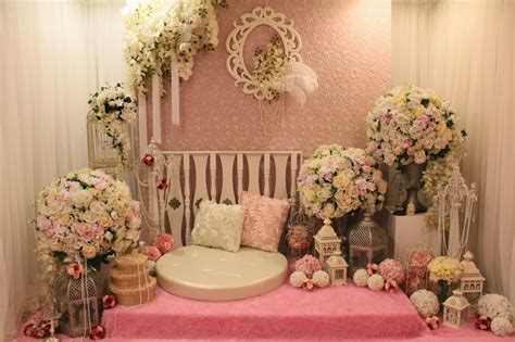 Satri's Bridal Atelier: Mini Dais - Pink Vintage