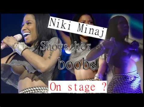 Nicki Minaj Showed Her Boobs On Stage Youtube Music