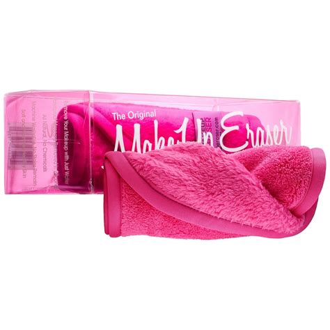 The Original Makeup Eraser Makeup Remover Cloth The Coolest Beauty Products From Sephora