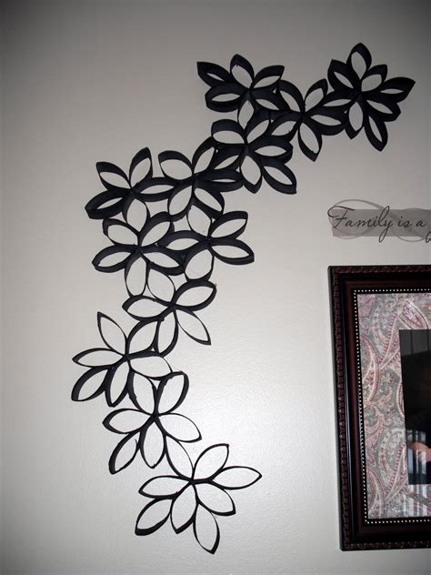 Wall decoration with chart paper. Cottrell Family: Wall decor with toilet paper???