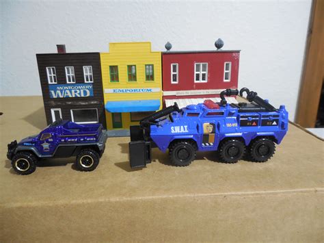 Matchbox Tactical Rescue Vehicle Swiftys Garage