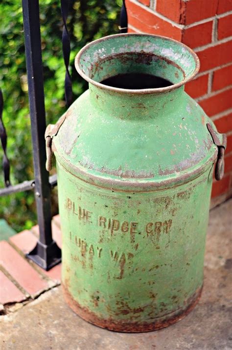 Painted Milk Cans Paint Old Milk Can And Place In Entry Cute Ideas