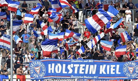 Bundesliga german dfb pokal german bundesliga promotion/relegation playoff club friendly all competitions. Holstein Kiel spendiert Fans bei Spiel in Bremen freien ...