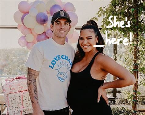 Cassie Gives Birth To Daughter Months After Marrying Alex Fine Her Name Is Perez Hilton