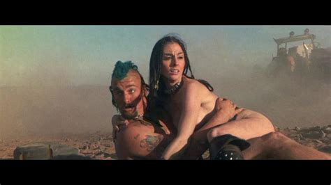 Mad Max The Road Warrior nude pics Страница