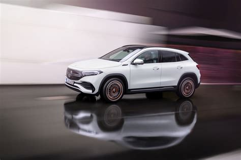 The new eqa with its iconic outline is cruising into a new age with unrivalled confidence, all the while impressively setting new standards at mercedes‑benz in terms of sporty design and sustainability. MERCEDES BENZ EQA specs & photos - 2021 - autoevolution
