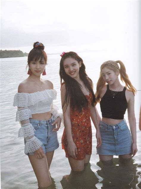 Twice Mina And Nayeon And Dahyun Summernightsmonograph Nayeon Twice
