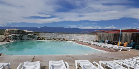 12 Hidden Hot Springs In Colorado You Should Probably Know
