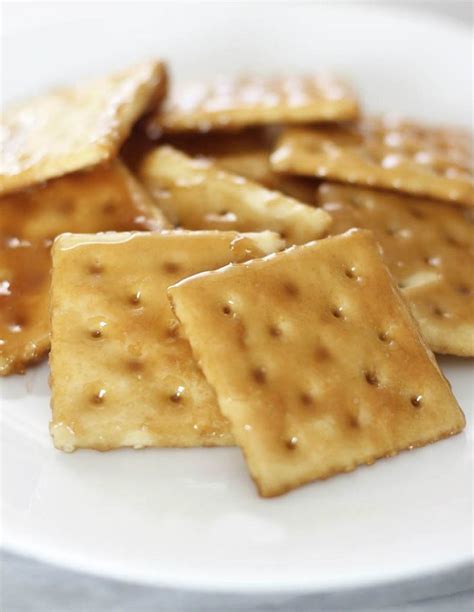 16 Sweet And Savory Recipes Using Saltine Crackers Parade Saltine